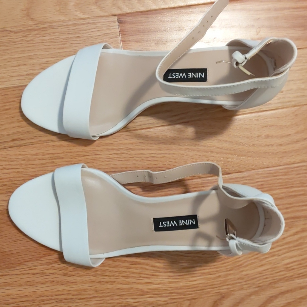 Nine West Women NW Pruce Sandal White Leather New